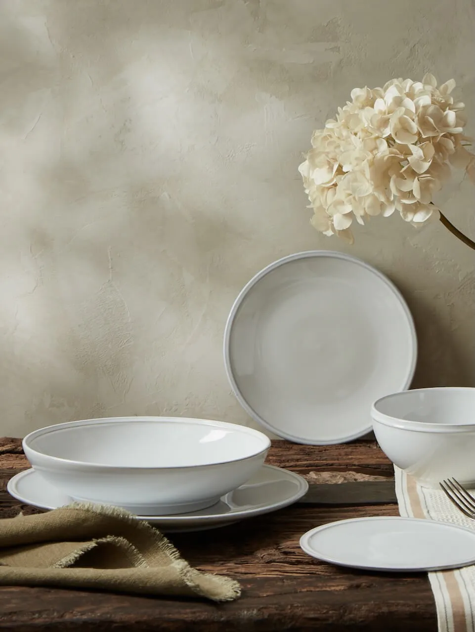 Friso Serving Bowl
